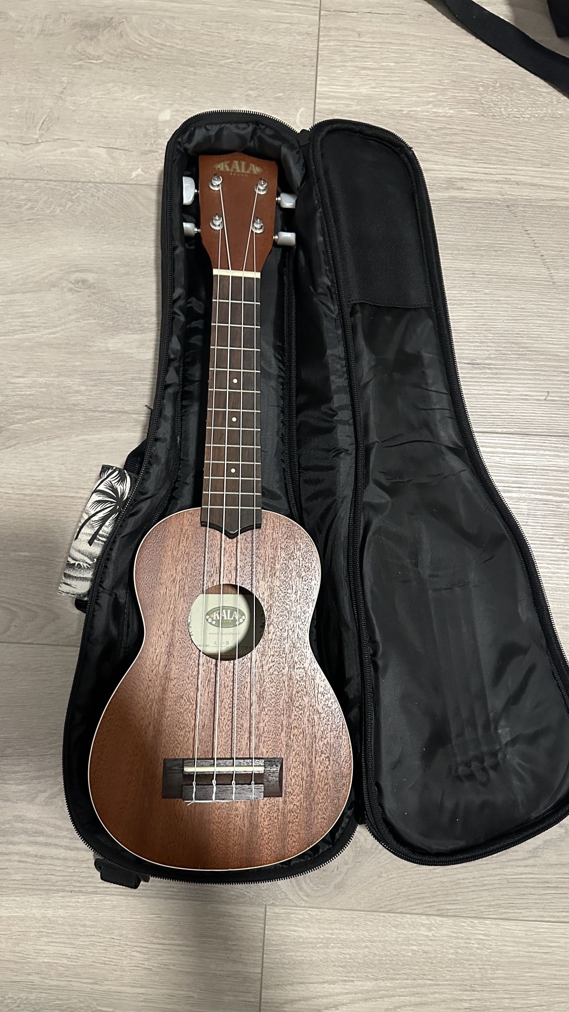 Kala KA-S Soprano Ukulele With Case