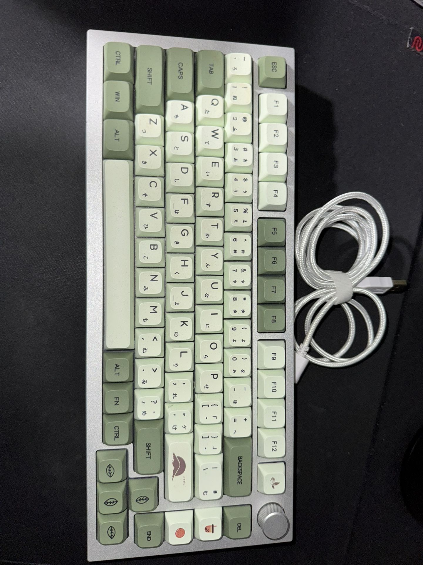 CUSTOM GMMK PRO w/ Matcha Keycaps