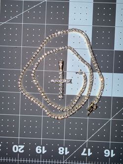 Moissanite Diamond Tennis Chain in Yellow Gold- 3mm + Cross