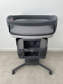Chicco Close To You Bassinet And Caddy