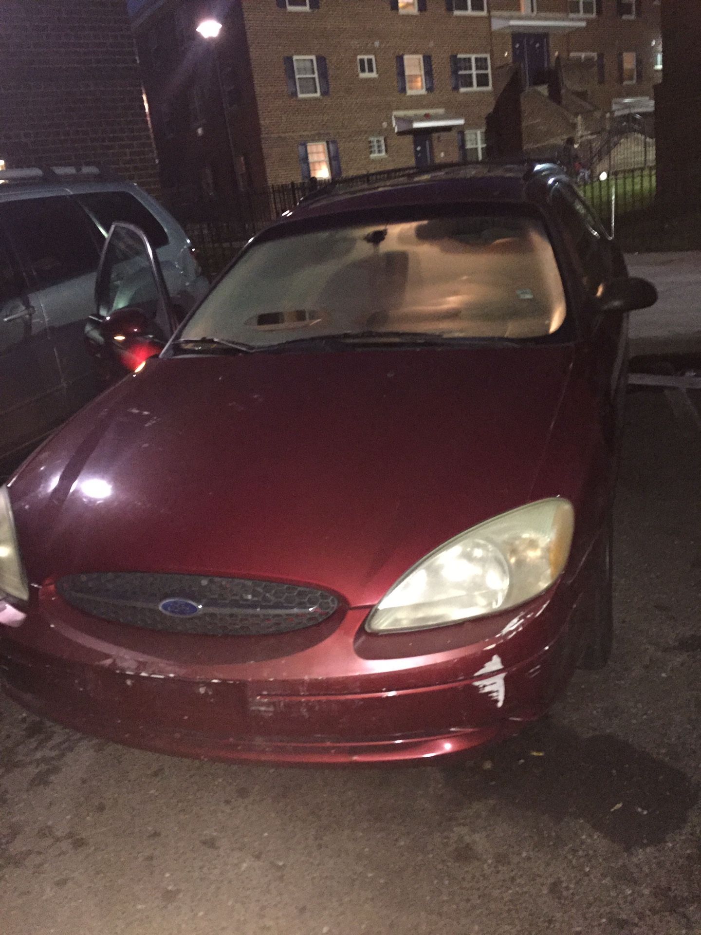 2002 Ford Taurus