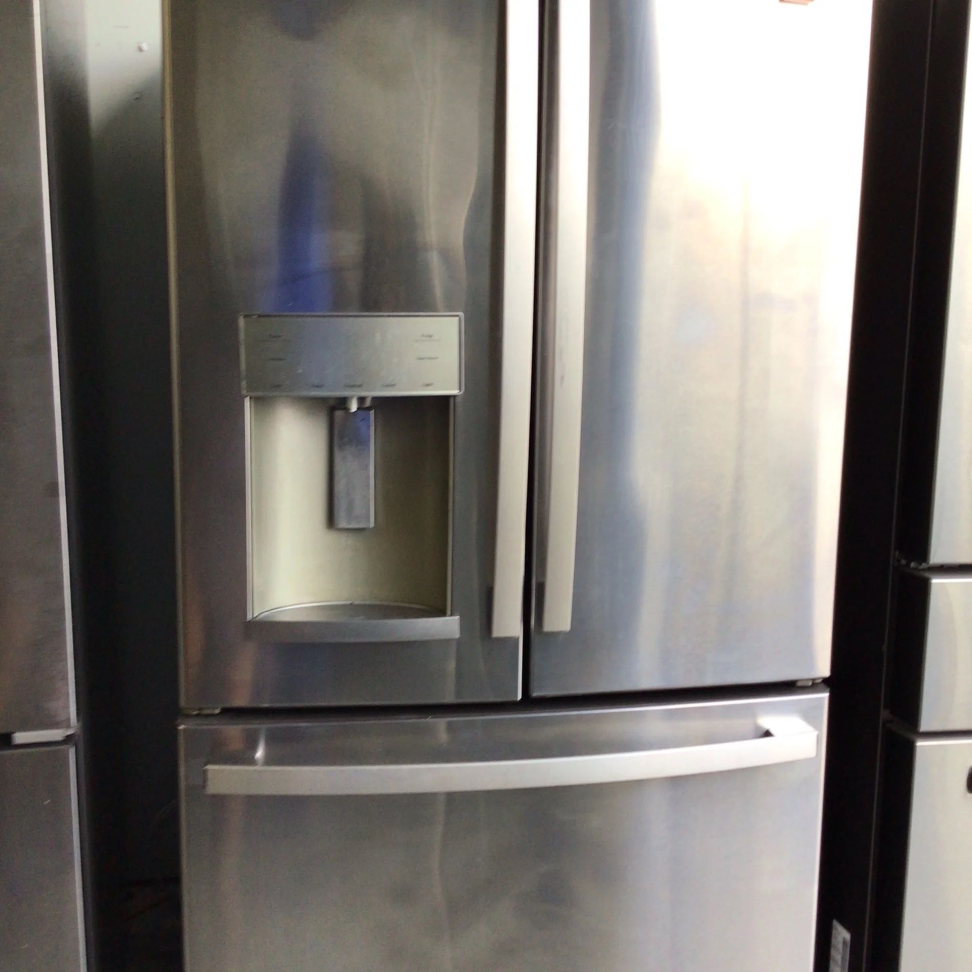 Refrigerator