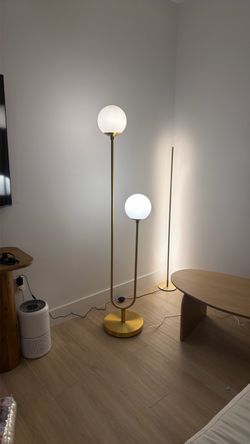 Meyer & Cross Dufrene gold brass lamp