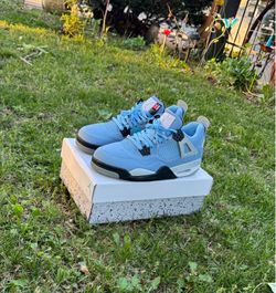 Jordan 4 size 11 men brand new never worn