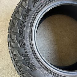 255/70R17 Falken Tire