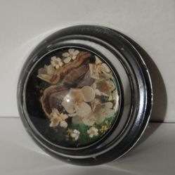 VINTAGE PAPERWEIGHT BY WILDERNESS CRAFTS 3"×1.5" - A1000