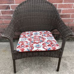 All-Weather Wicker Outdoor Chair 