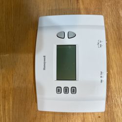 Honeywell Programmable Thermostat 