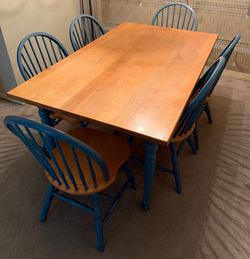Farm Style Kitchen Table with Chairs