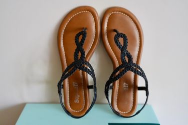 New Black Sandals - Size 6