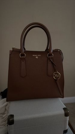 Michael Kors medium purse