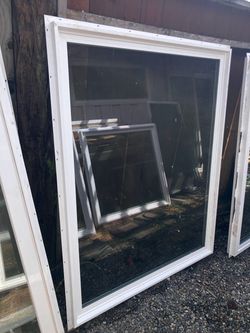 Milgard Vinyl Windows – New – 2 Sizes