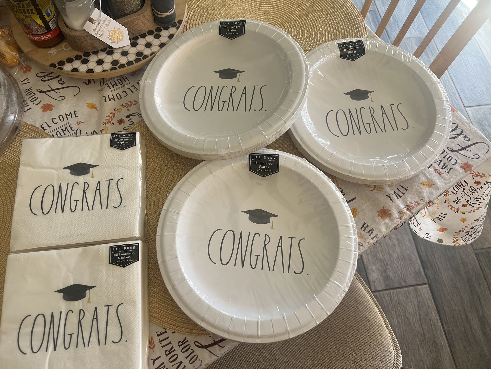 Grad Paper Plates & Napkins