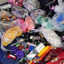LEGOS