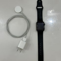 Apple Watch Series 3 - 38mm - Aluminum 