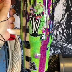 Beetle Juice 24 Hour 40 Oz Tumbler 