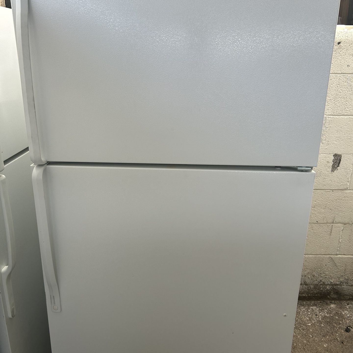 Whirlpool Small Refrigerator 