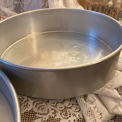 Magic Line Baking Pans