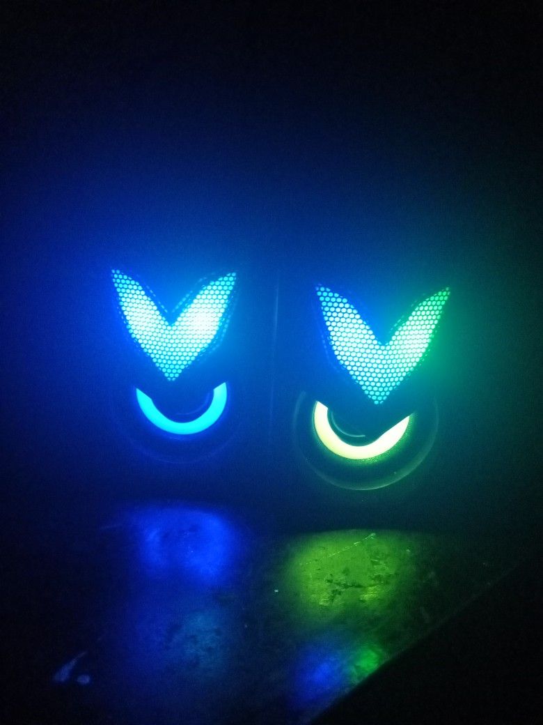Speakers For Pc,Laptop, Etc Light Up speakers