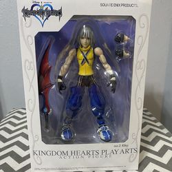 Riku And Mickey Play Arts