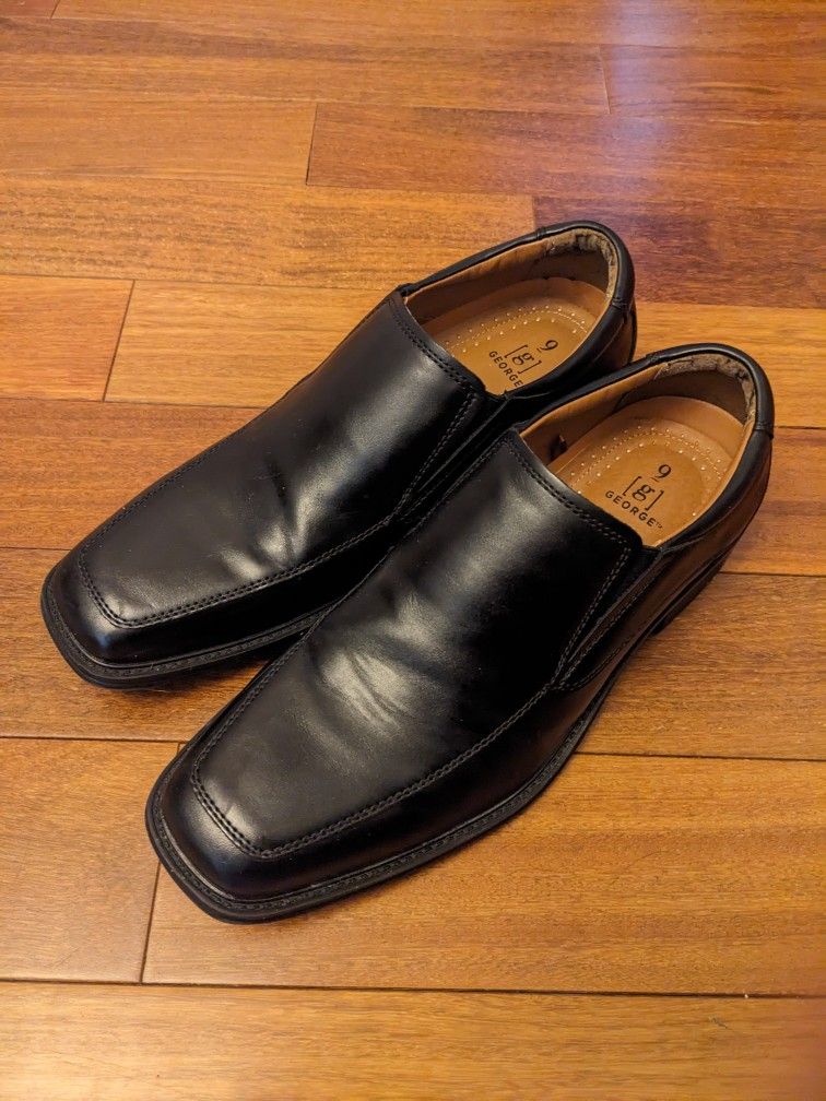 Men's Size 9 Dress Shoes
