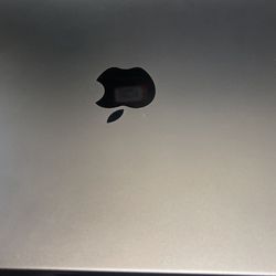 Apple MacBook Pro    M3 Max 