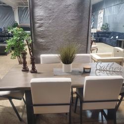 Beautiful 6 Pc Dining Set With 6 White Fabric Chairs (New)