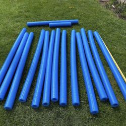 12 Pieces Of NEW Clamp Foam For Padding or Bumper, Blue Color
