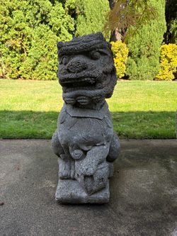 Set of 2 Chinese Lions or Fu dogs