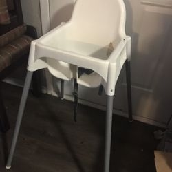 High Chair 