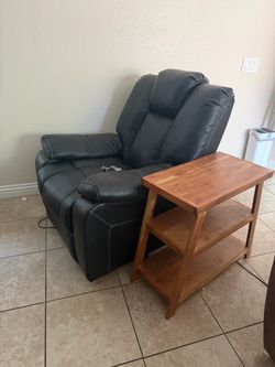 Single couch table