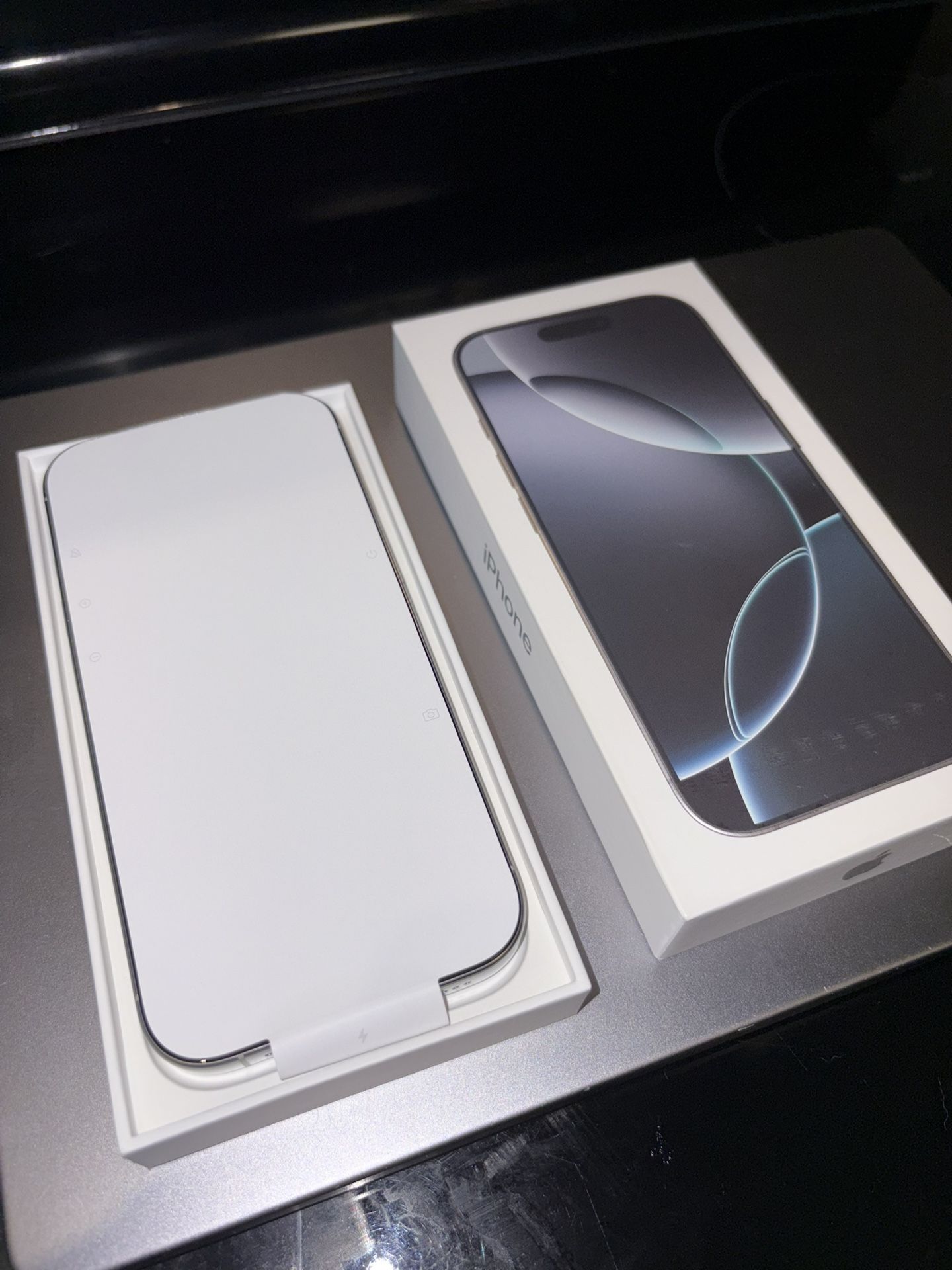 iPhone 16 Pro - 1TB WHITE - UNLOCKED - BRAND NEW