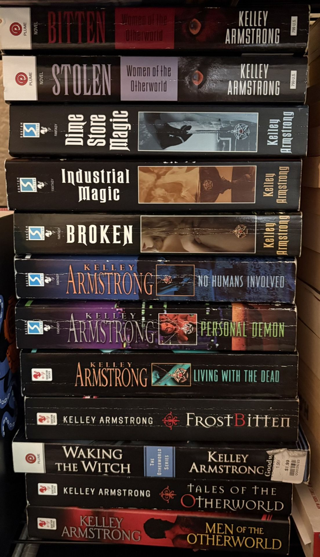 Kelly Armstrong Bitten Book Series