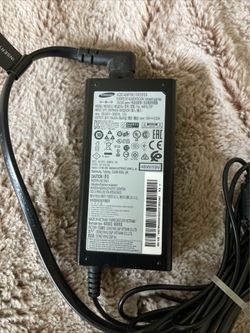 SAMSUNG - AC/DC Power Adapter BN44-00835A 19V 48W A4819_FDY for UN32J4000AFXZA