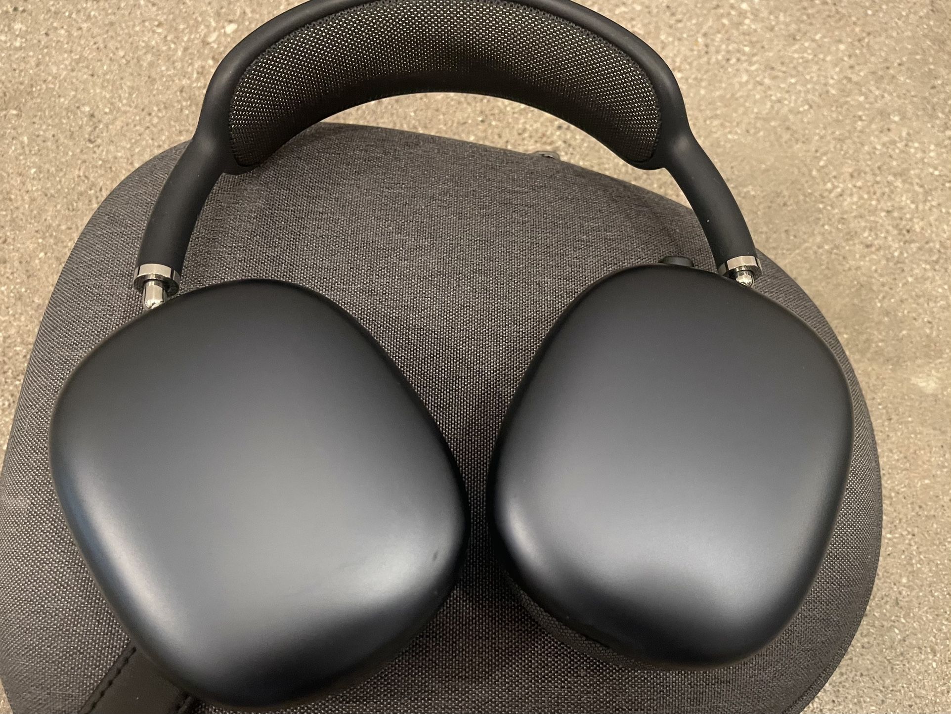 Apple AirPods Max - Midnight - USB-C