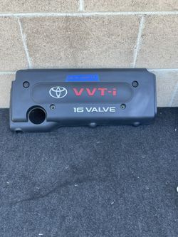 2002-2009 Toyota Camry LE Engine Cover