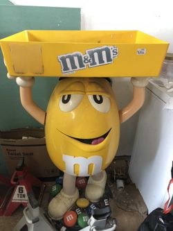 M&M Floor Display