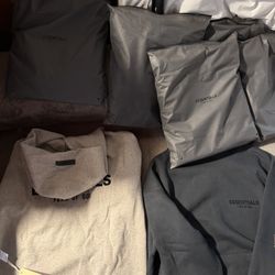 Essentials Fear Of God