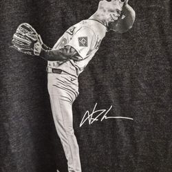 New Womens Dodgers Yamamoto Shirt Medium