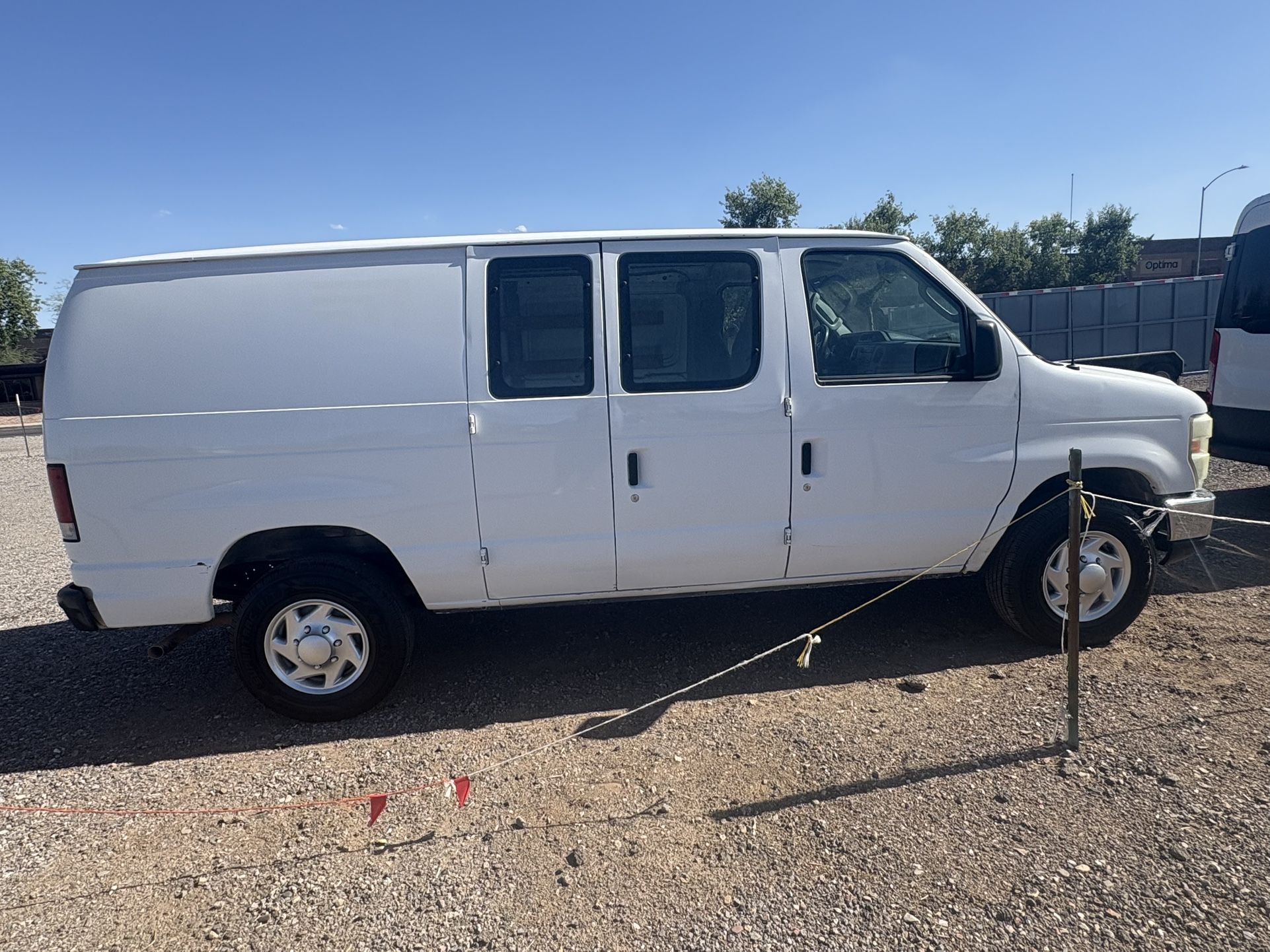 2009 Ford E-250