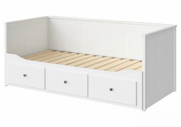 IKEA HEMNES Daybed con 3 gavetas