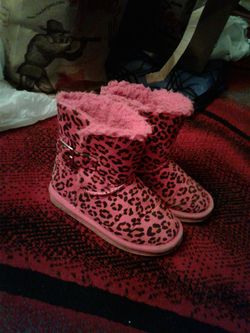 Girls boots size 11
