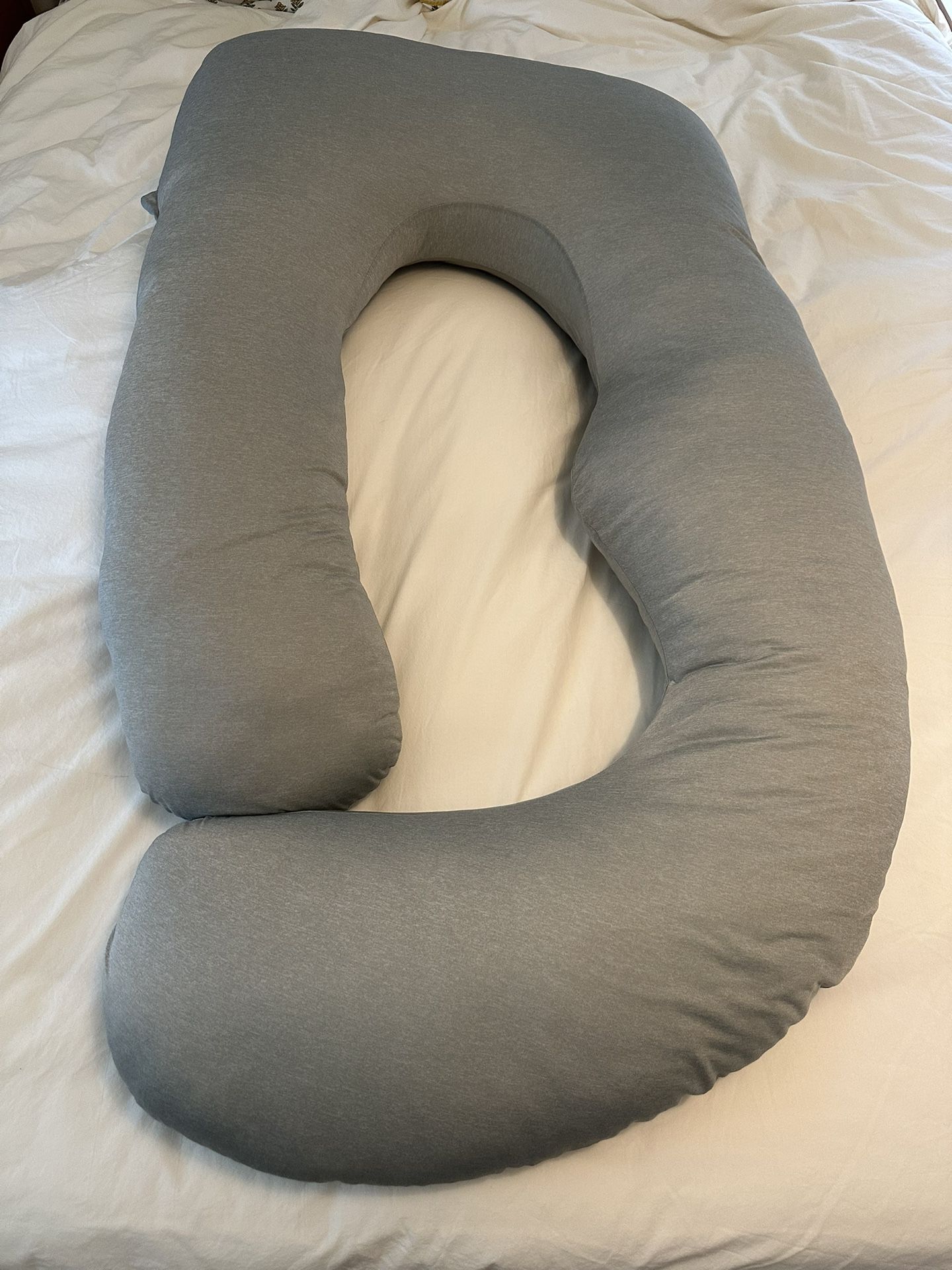 MomCozy Pregnancy Pillow