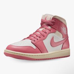 Nike  women's Air  jordan 1mid  Sneaker