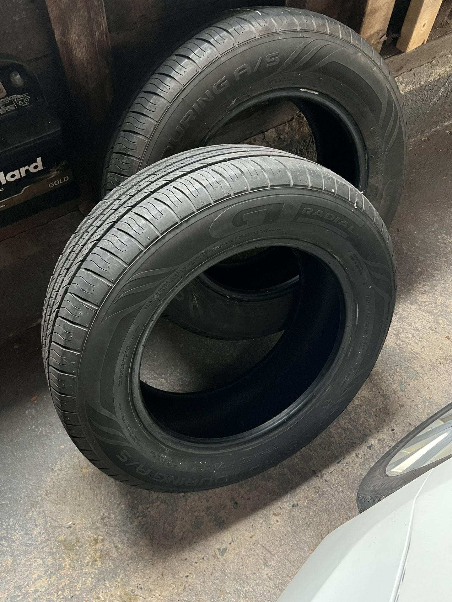 Tires 235/65/17