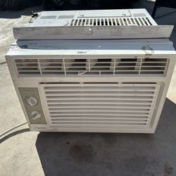 Window AC