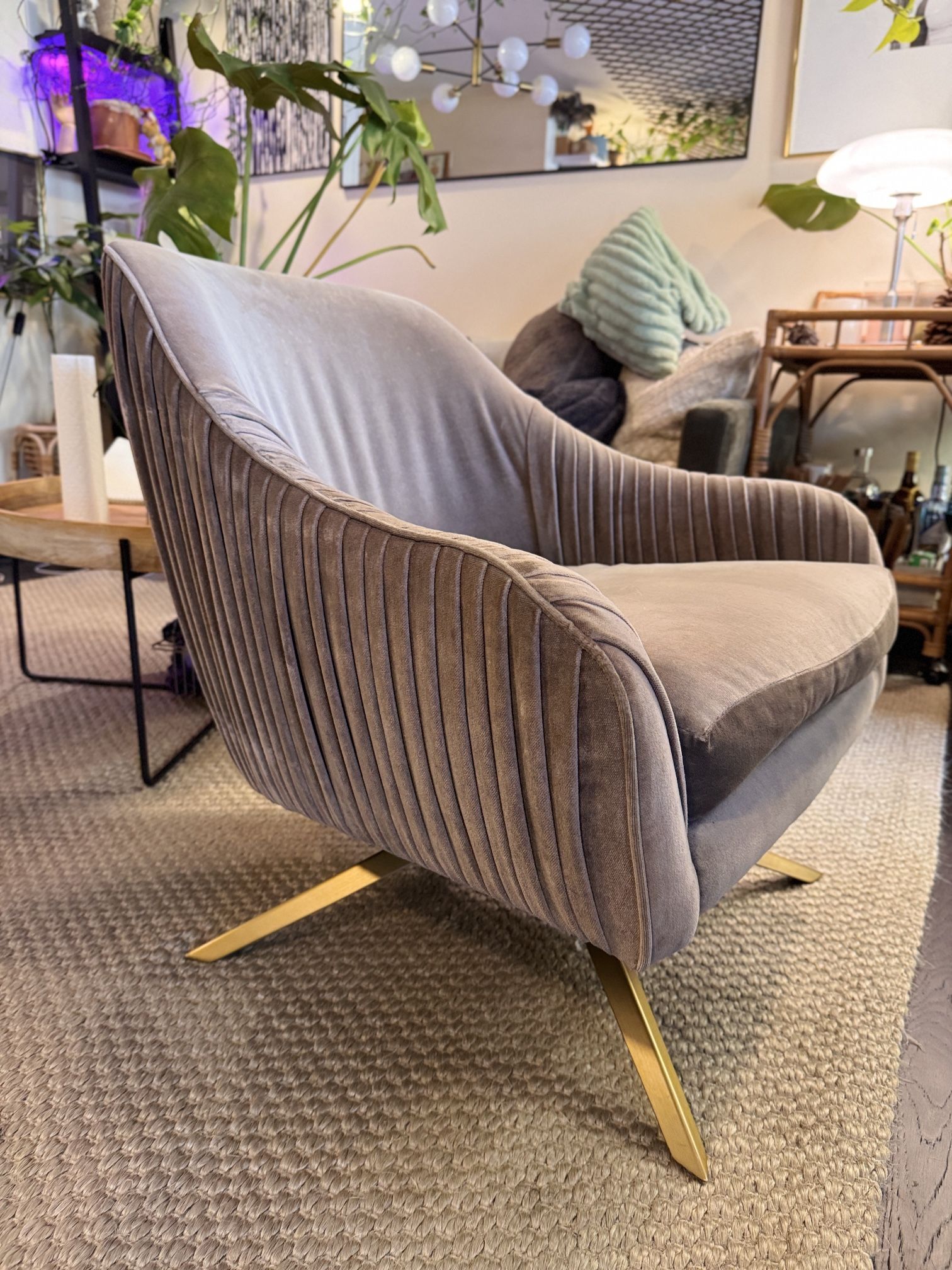 West Elms roar and rabbit swivel chair