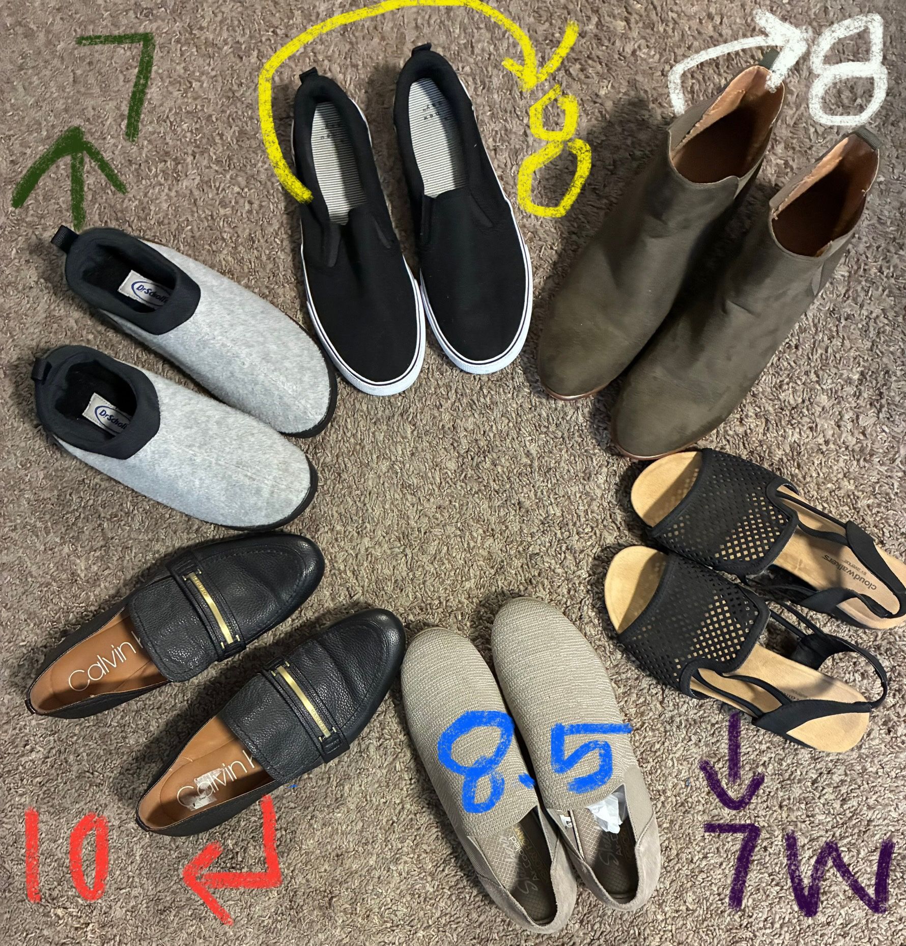 VARIETY OF WOMENS SHOES