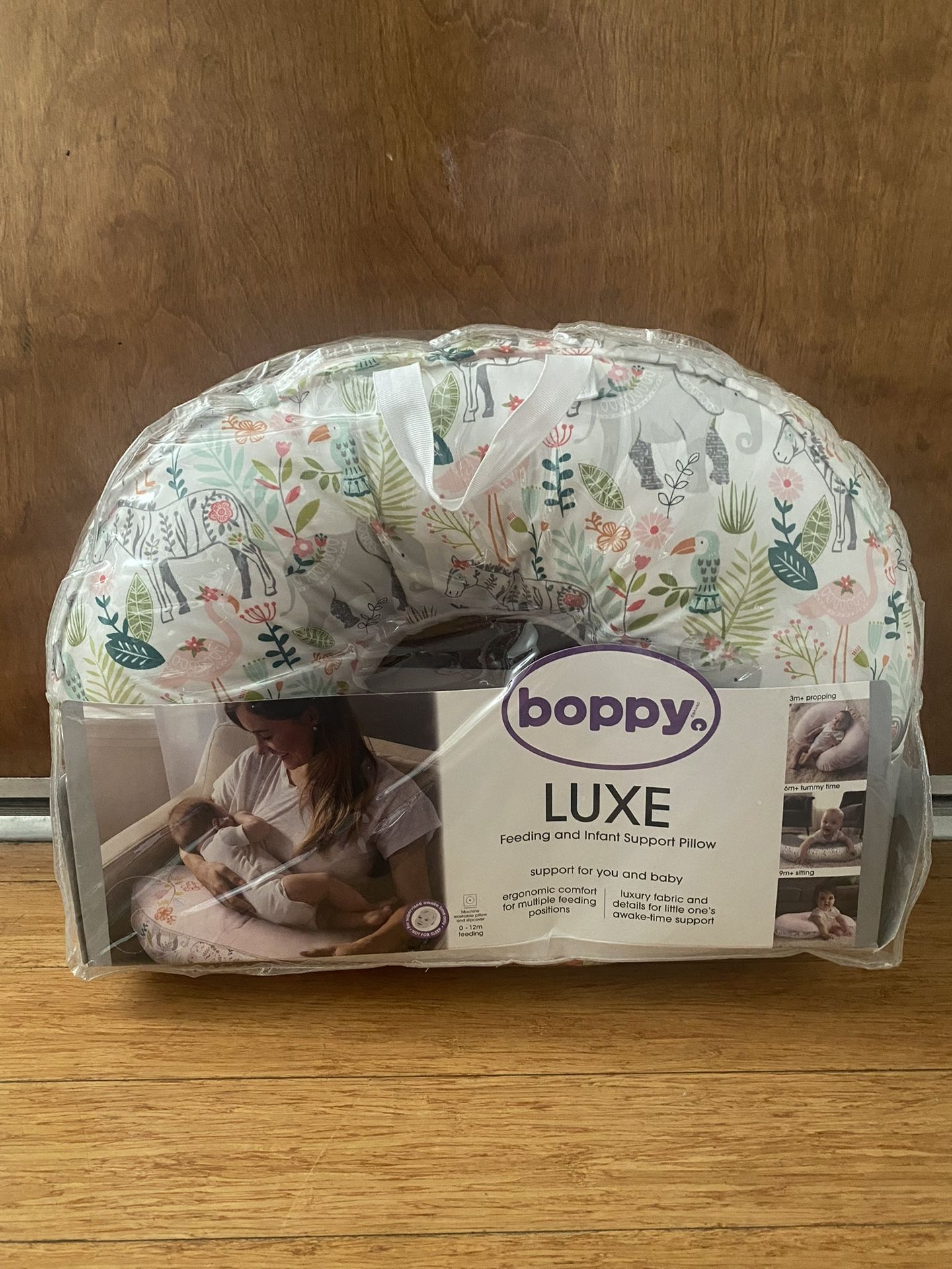 Boppy Nursing Pillow - Luxe