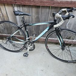 Trek 1.2 Road Bike 